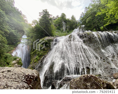 Sanbon Falls boasts a spectacular power Sanbon Falls boasts a spectacular power 79265411