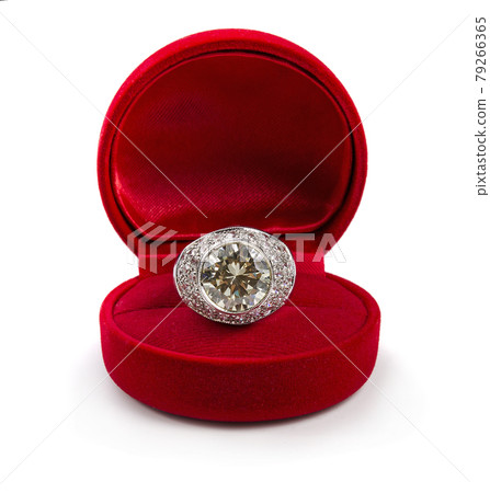 Ring diamond isolated on a white background 79266365