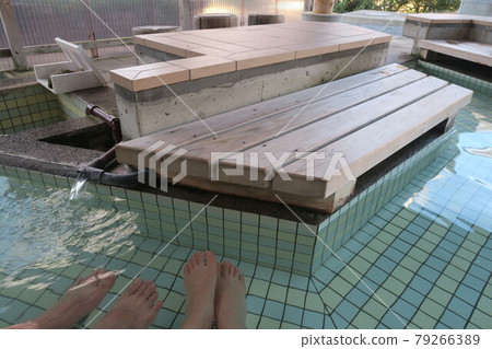 Tsubaki Onsen Footbath 79266389