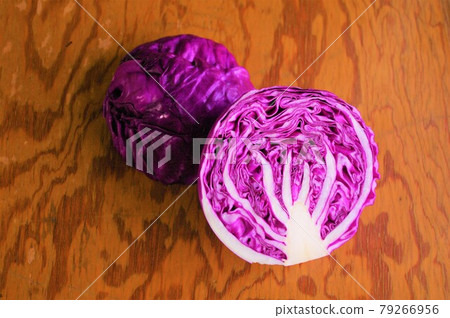 Fresh purple cabbage cut in half Fresh purple cabbage cut in half 79266956