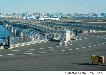 Airport Airplane Haneda Airport Takeoff Afternoon Dusk Airline Engine Brake Terminal Airport Airplane Haneda Airport Takeoff Afternoon Dusk Airline Engine Brake Terminal 79267298