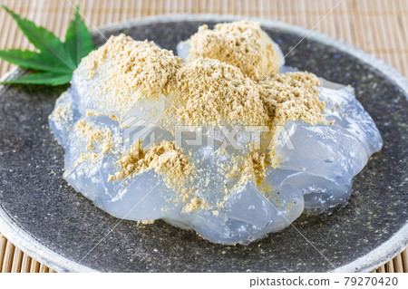 Warabimochi Warabimochi 79270420