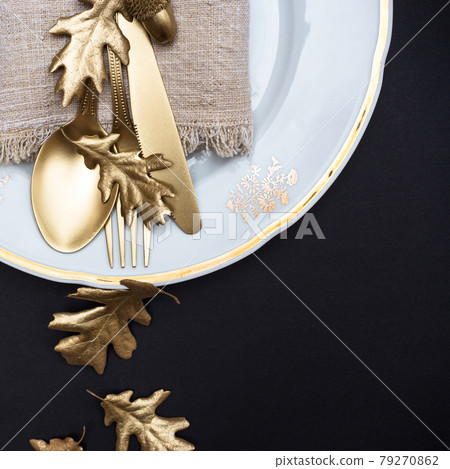 Creative autumn table setting Creative autumn table setting 79270862