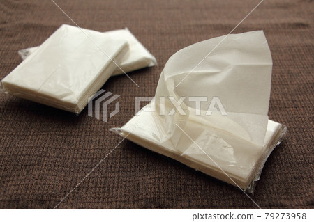 Pocket Tissue 79273958