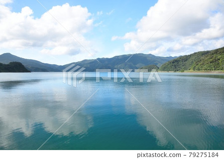 Amami Oshima Uken Village Buren's calm sea Amami Oshima Uken Village Buren's calm sea 79275184
