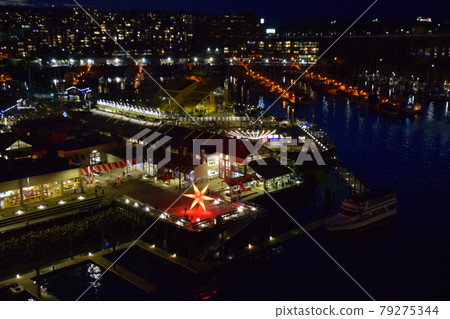 溫哥華 夜晚 格蘭維爾島 溫哥華 夜晚 格蘭維爾島 79275344
