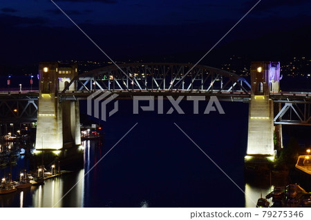 Vancouver Night Burrard Street Bridge Vancouver Night Burrard Street Bridge 79275346