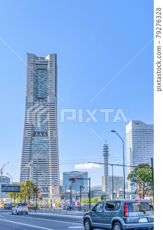 櫻木町、橫濱索道和地標塔的城市景觀 79276328