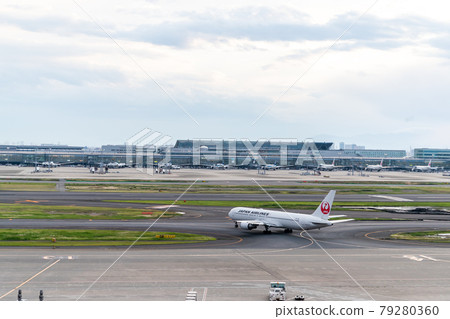 羽田機場的風景・徵稅的客機 羽田機場的風景・徵稅的客機 79280360