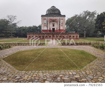 A tomb in within the under renovation Sunder Nursery complex in New Delhi, India on a cloudy cold winter day. 79281563
