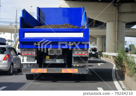 Rear image of dump truck 79284210