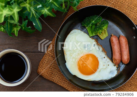Image of break time with coffee Image of break time with coffee 79284906