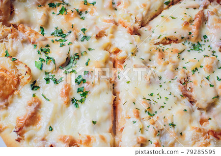 Traditional tasty pizza with beef sausages, eggs and bacon or Brunch pizza, close up view. 79285595