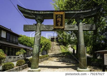 Niimi Funakawa Hachimangu Shrine Bronze Torii Niimi City, Okayama Prefecture Niimi Funakawa Hachimangu Shrine Bronze Torii Niimi City, Okayama Prefecture 79287027