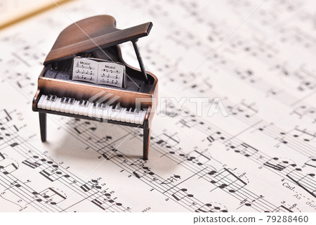 Image of piano and sheet music [Indoor studio shooting] 79288460