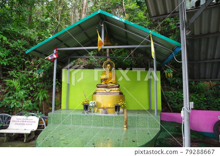 Thai Hat Yai Pramaha Chedi Tripop Trimoncon Thai Hat Yai Pramaha Chedi Tripop Trimoncon 79288667