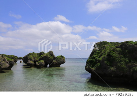 沖繩宮古島市大神島海岸風光 沖繩宮古島市大神島海岸風光 79289183