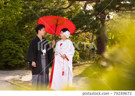 Kimono wedding garden 79289672