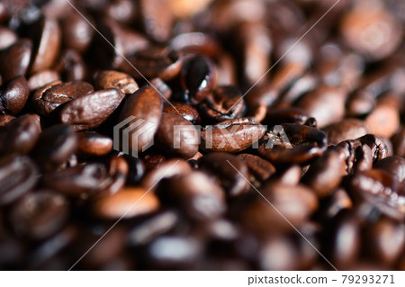 Coffee beans Uganda medium deep roast Coffee beans Uganda medium deep roast 79293271