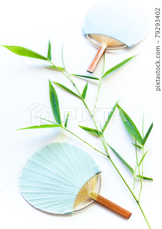 夏天的問候、迷你 uchiwa 型書畫仙和竹葉 79293402