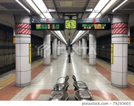 JR京葉線越中島站地下站地鐵混凝土隧道 79293603