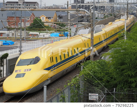 Dr. Yellow At Otsu Ichiriyama Dr. Yellow At Otsu Ichiriyama 79298225