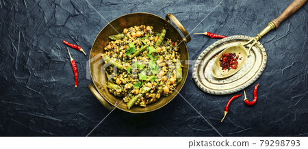 Kitchari, a spicy vegetarian dish 79298793