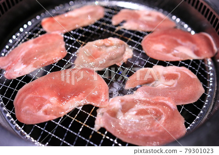 網烤豬舌（烤肉） 79301023