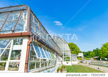 Japan's oldest public greenhouse in Higashiyama Botanical Garden, Greenhouse Front Building <Nagoya City, Aichi Prefecture> Japan's oldest public greenhouse in Higashiyama Botanical Garden, Greenhouse Front Building <Nagoya City, Aichi Prefecture> 79301405