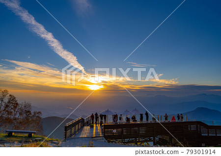 Sunset at Ryuo Mountain Park [Nagano Prefecture] 79301914