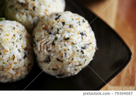 Korean Tobiko Onigiri Korean Round Rice Ball Chumo Pap 79304087