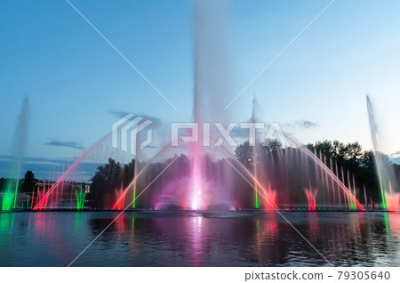 Musical fountain with laser animations. Musical fountain with laser animations. 79305640