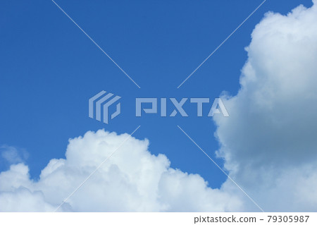 Blue sky and white clouds Blue sky and white clouds 79305987