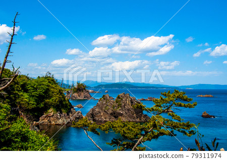 Michinoku Shiokaze Trail Sanriku Reconstruction National Park Karakuwa Peninsula Exploration Trail North Rock Reef at Takihama Fishing Port Michinoku Shiokaze Trail Sanriku Reconstruction National Park Karakuwa Peninsula Exploration Trail North Rock Reef at Takihama Fishing Port 79311974
