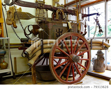 Push-type fire pump Push-type fire pump 79313628