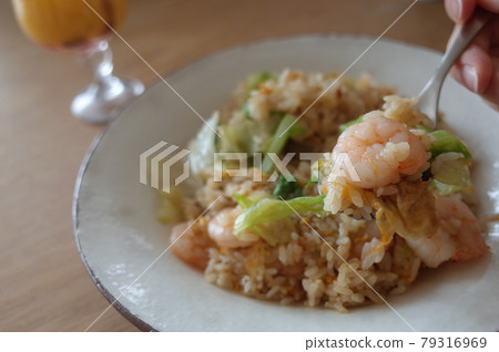 蝦生菜炒飯 79316969
