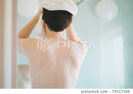 Young man after morning shan 79317166