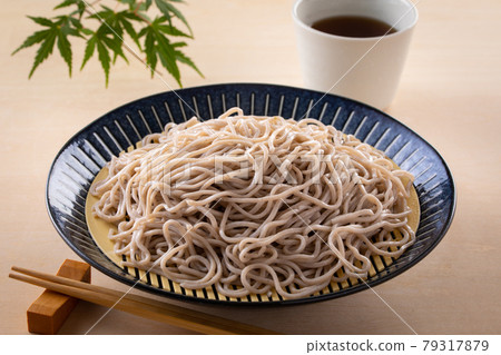 吃蕎麥麵 79317879