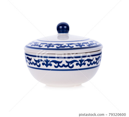 Empty bowl ceramic  isolated on white background 79320600