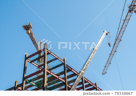 Construction site crane 79338667