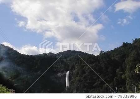 那智瀑布[和歌山縣東牟郡那智勝浦町] 79338996