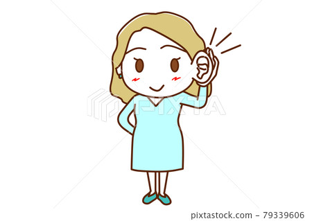 <全身/正面> 一個微笑著從耳朵裡聽著信息的白人女性 79339606