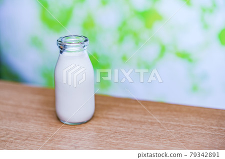 Milk Milk [Morning image of the plateau] 79342891