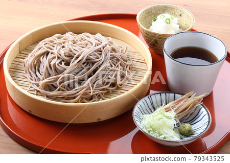 Grated soba noodles and seasonal condiments 79343525