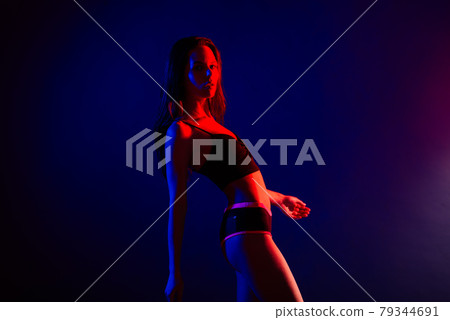 Young and beautiful dancer posing in studio Young and beautiful dancer posing in studio 79344691