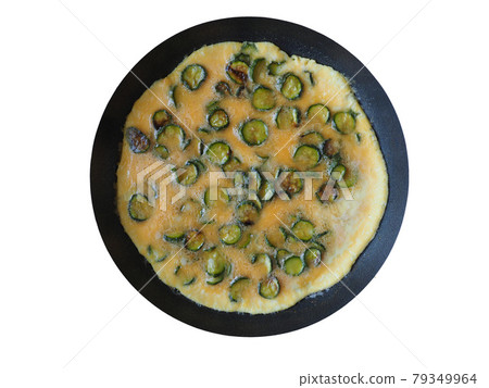 omelette with eggs and courgette omelette with eggs and courgette 79349964