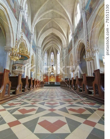 Beautiful interior of Church of the Sacred Heart of Jesus (Herz Jesu Kirche), designed in the Neogothic style and the largest church in Graz, Styria region, Austria Beautiful interior of Church of the Sacred Heart of Jesus (Herz Jesu Kirche), designed in the Neogothic style and the largest church in Graz, Styria region, Austria 79351530