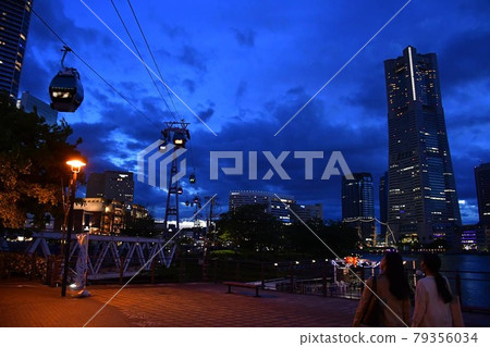 Minatomirai Ropeway YOKOHAMA AIR CABIN 79356034