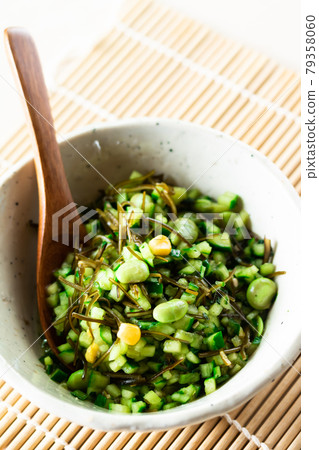 Yamagata Dashi, a summer staple rice companion Yamagata Dashi, a summer staple rice companion 79358060