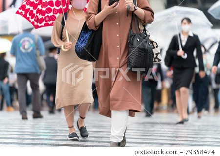 Tokyo Shibuya Scramble Crossing July 2021 Rainy season 79358424